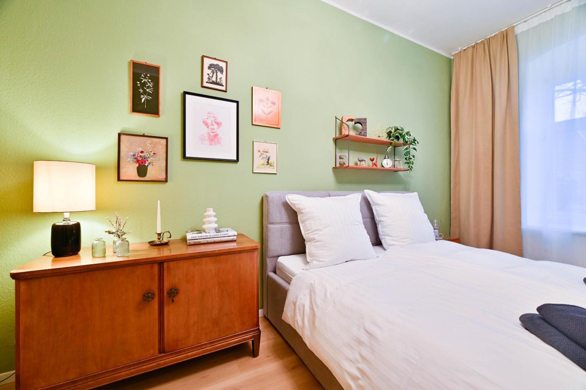 Premium Quartier Clara , Karl Und Fritz Auf Dem Kassberg Mit Eigenem Stellplatz Apartman Chemnitz Szoba fotó